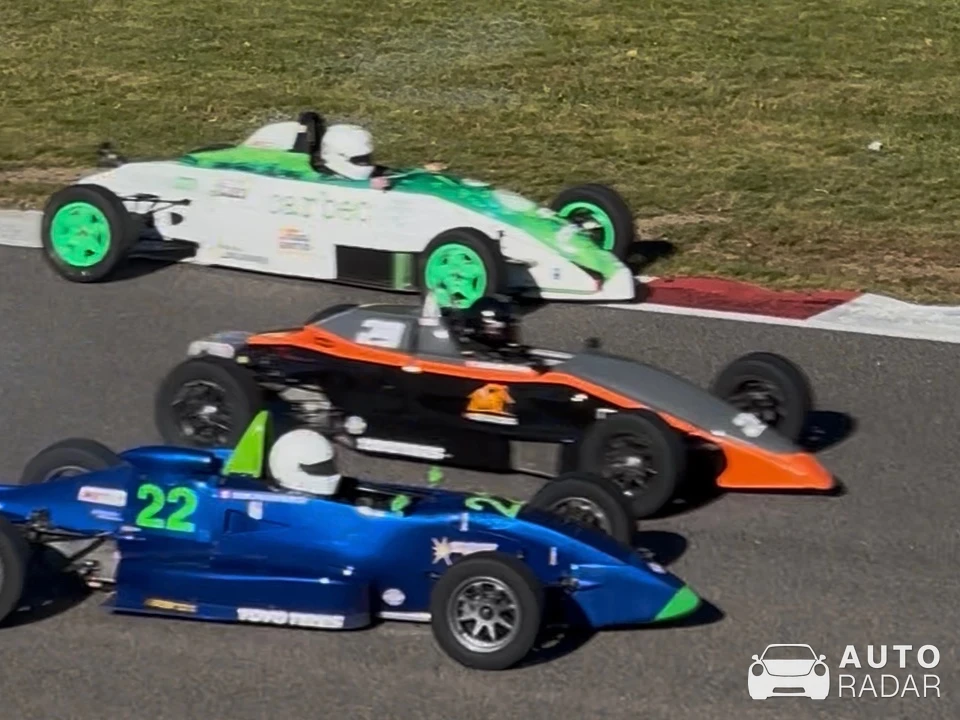 Royale Racing Formula Ford spotted in Mont-Tremblant