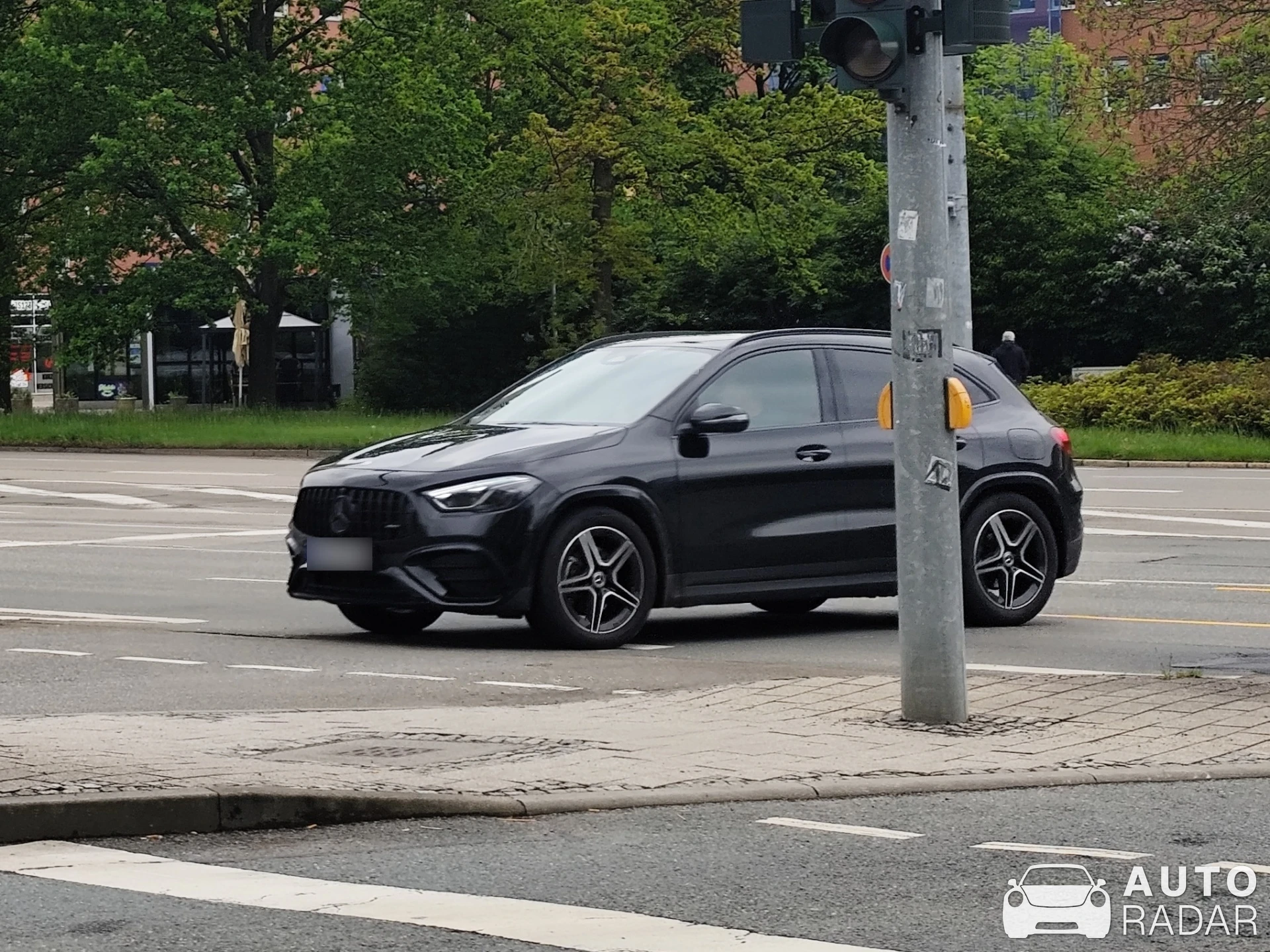Mercedes-AMG GLA 45 4MATIC+ H247 spotted in Chemnitz