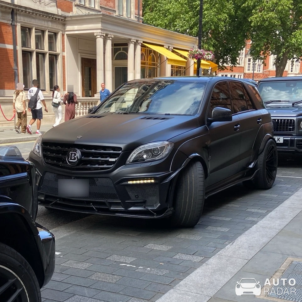 Mercedes-Benz Brabus ML 680 spotted