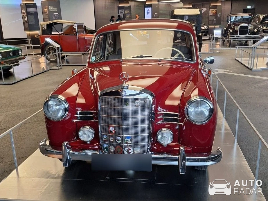 Mercedes 190 Ponton spotted in Heiligenblut am Großglockner