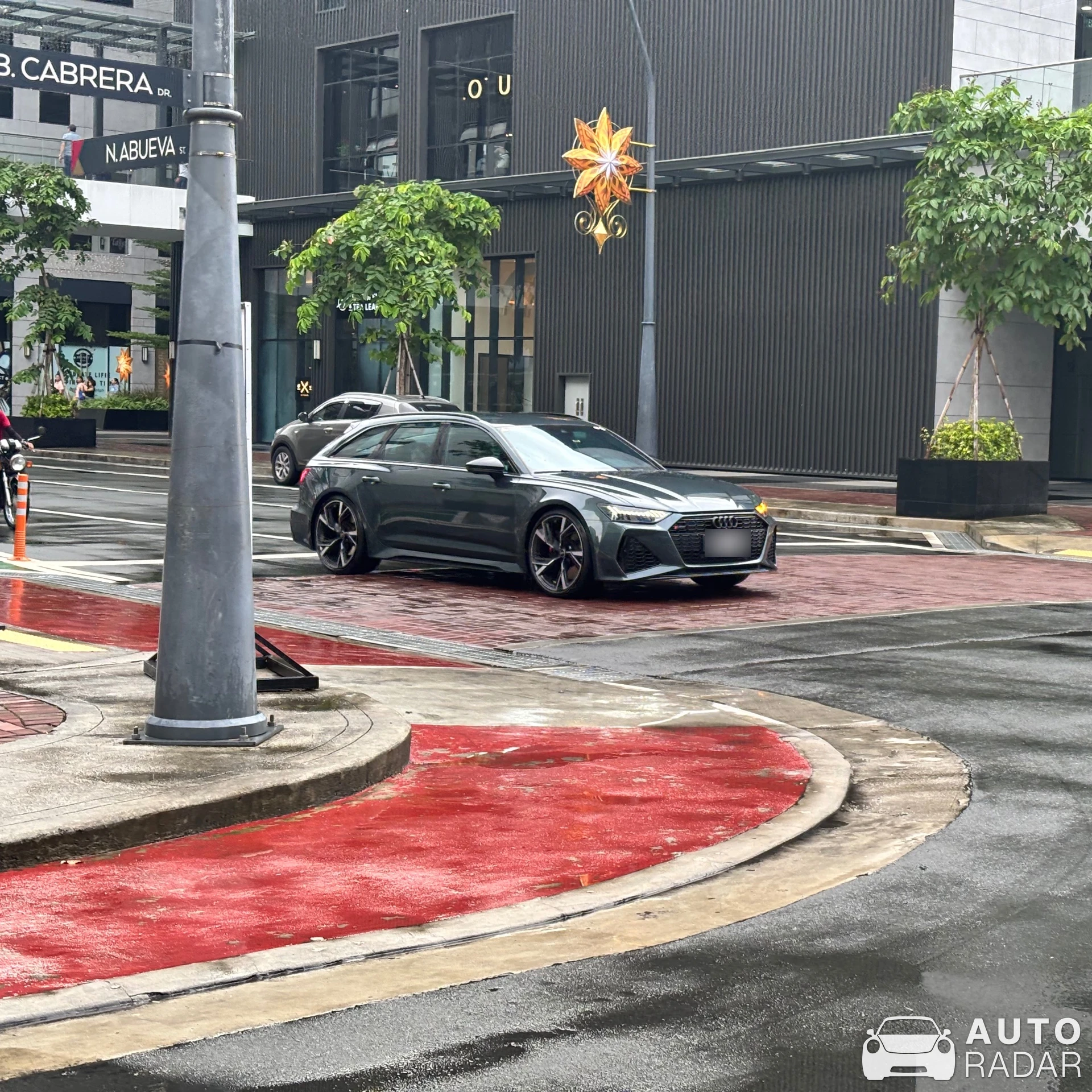 Audi RS6 Avant C8 spotted in Parañaque, Philippines