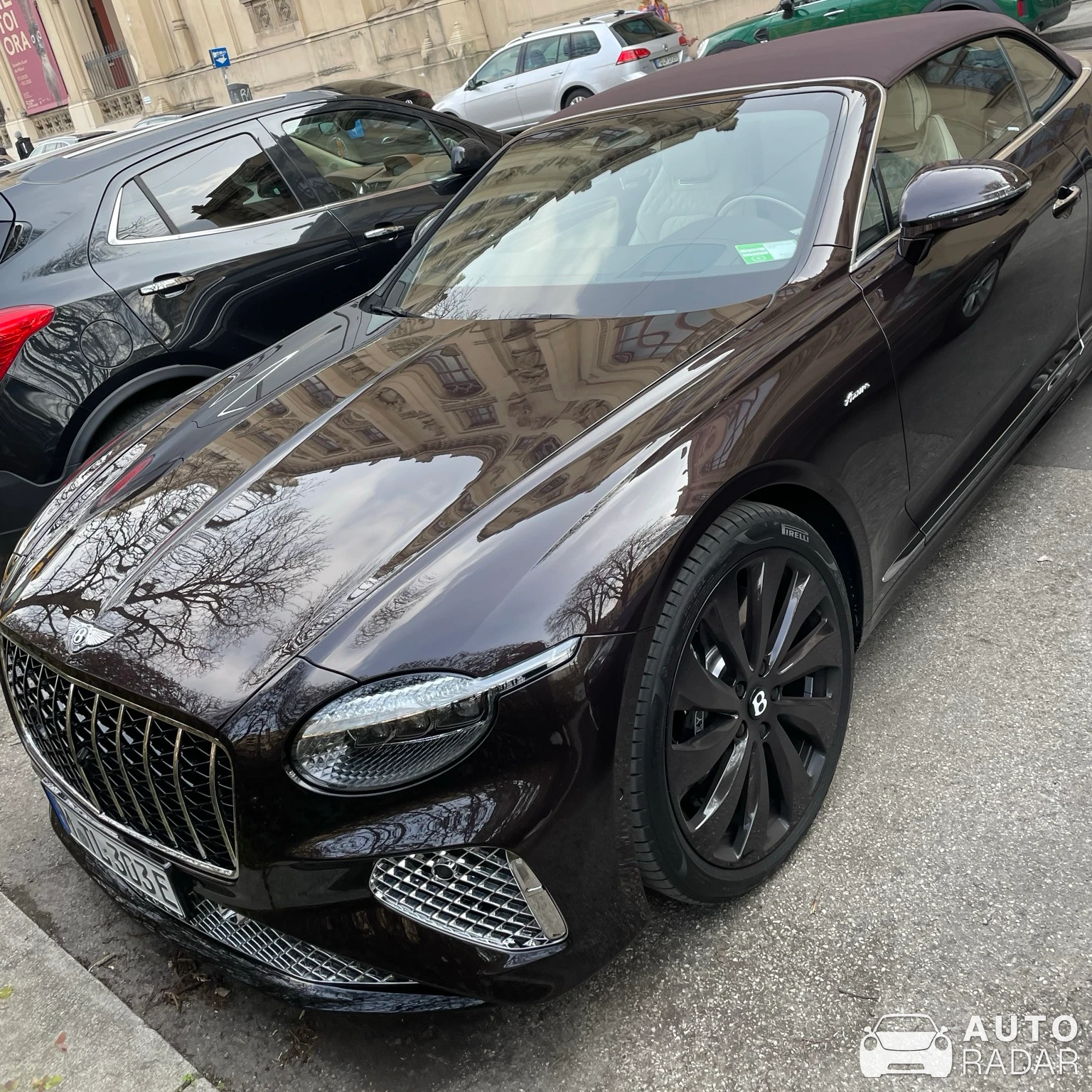 Bentley Continental GTC V8 Azure spotted in München