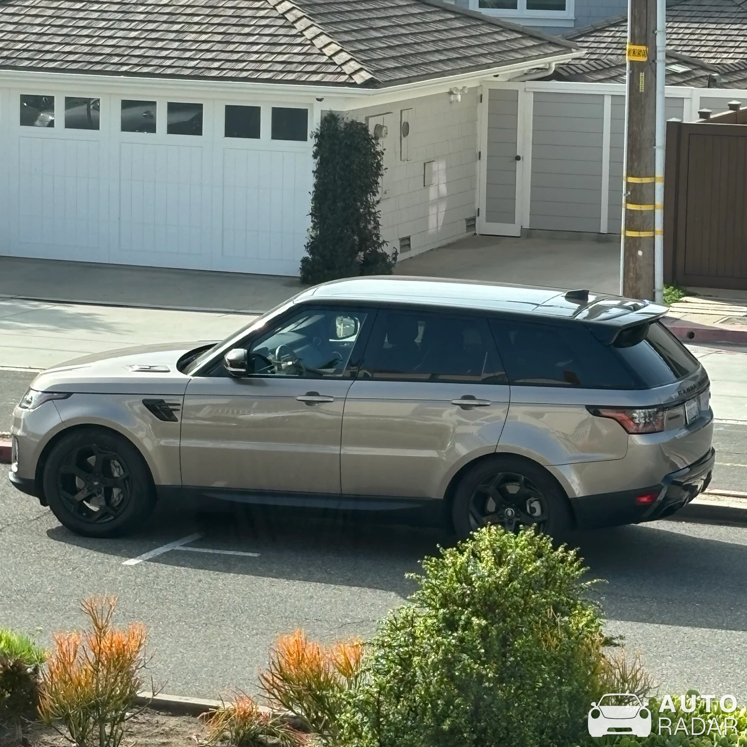 Land Rover Range Rover Sport Hybrid spotted in Hermosa Beach