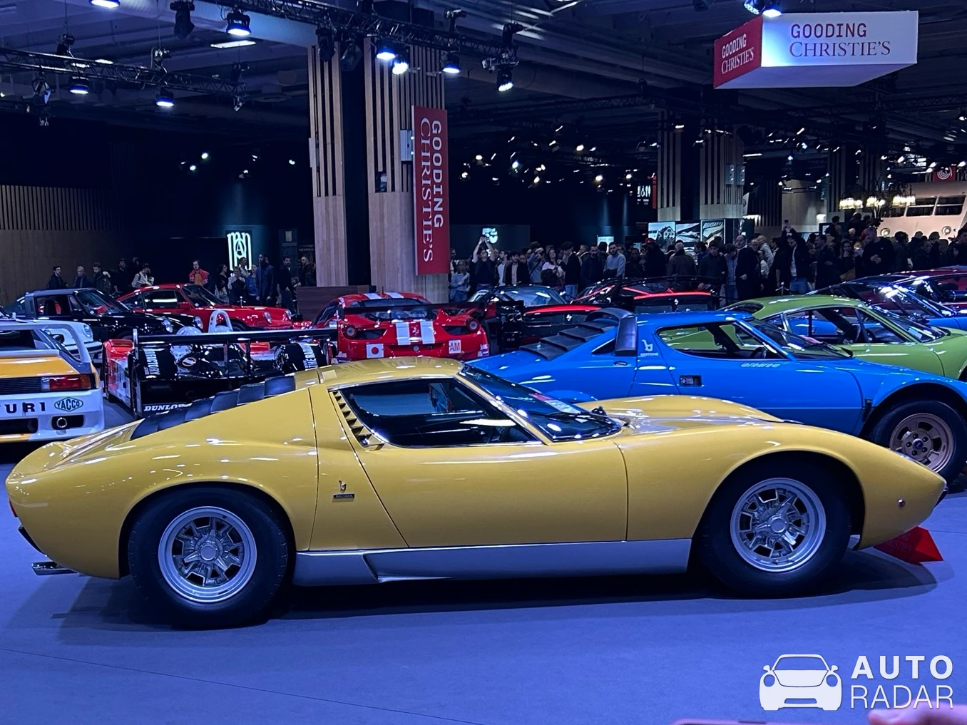 Lamborghini Miura P400 S spotted in Vanves, France