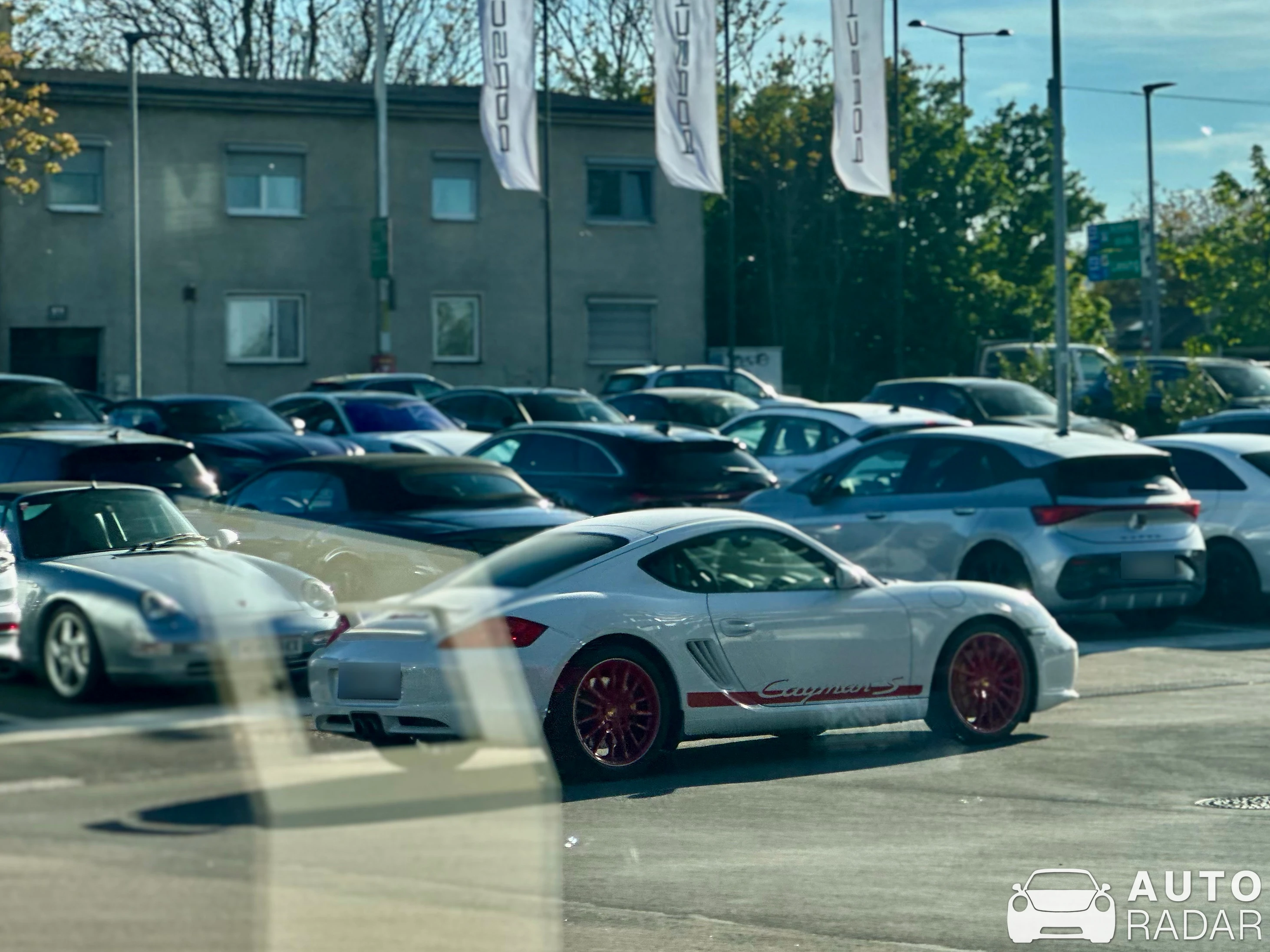Porsche 987 Cayman S Sport spotted in Wien