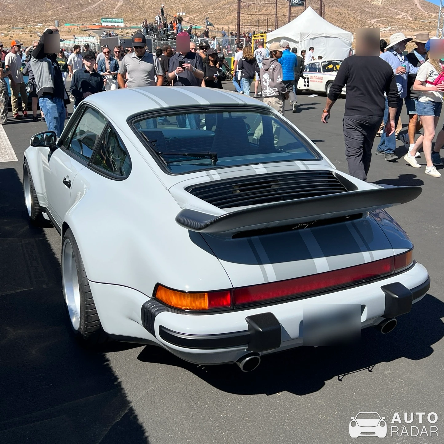 Singer 911 Carrera Coupe spotted in Rosamond