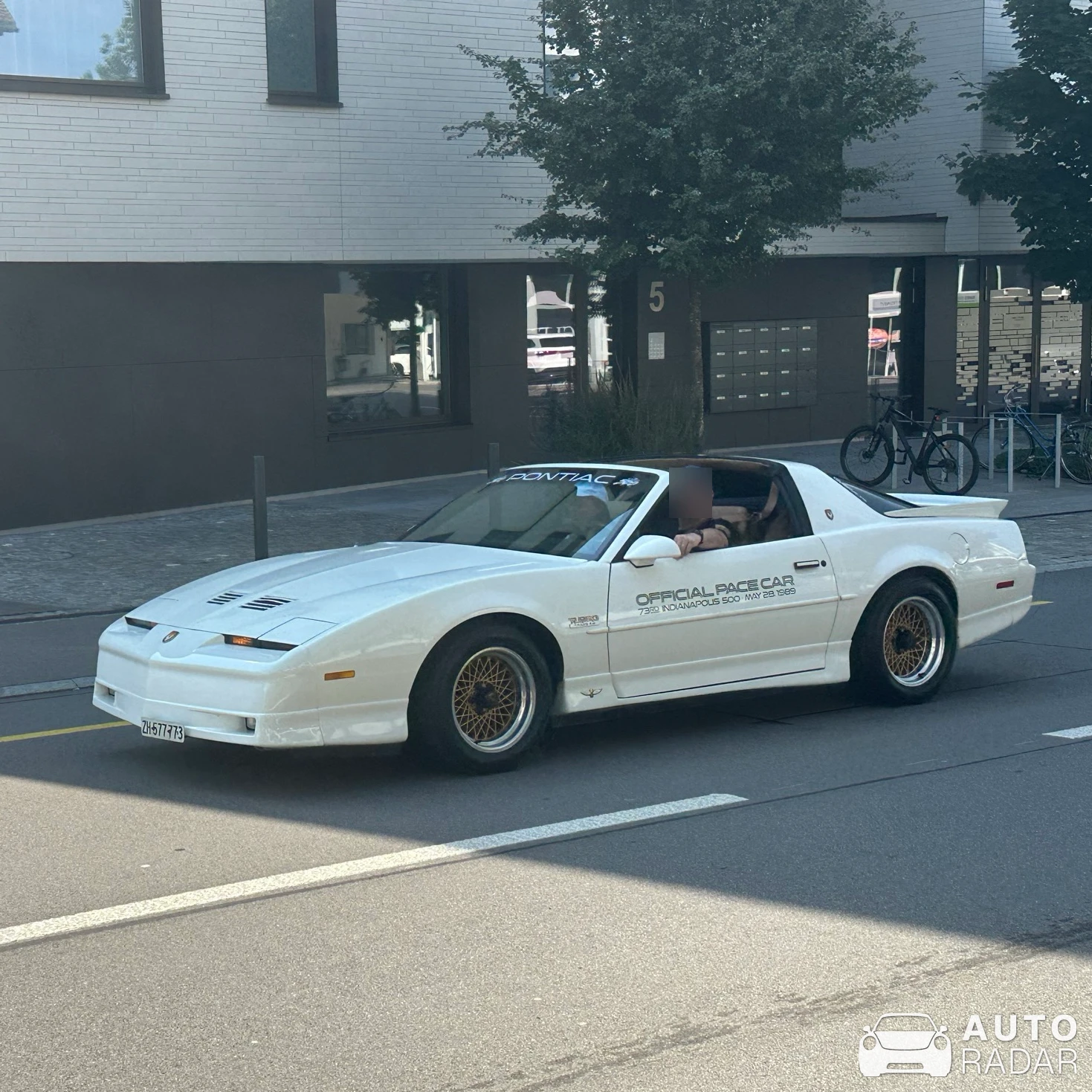 Pontiac Firebird Turbo Trans Am 20th Anniversary Pace Car Edition spotted in Altendorf, Schweiz
