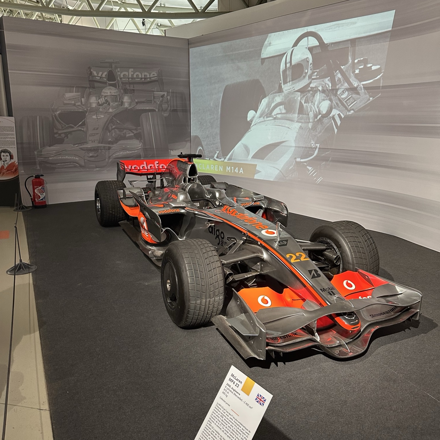 McLaren MP4-22