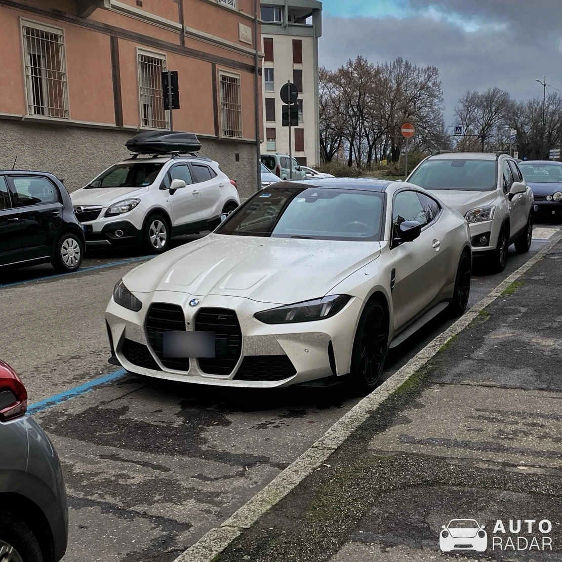 BMW M4 G82 Coupé Competition spotted in Parma, Italia
