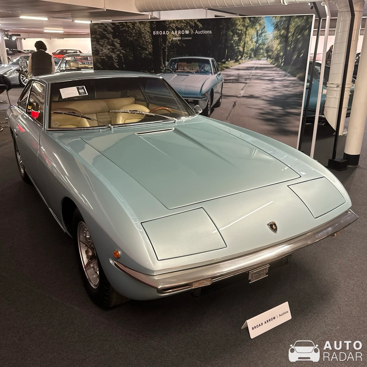 Lamborghini Islero 400 spotted in Zürich
