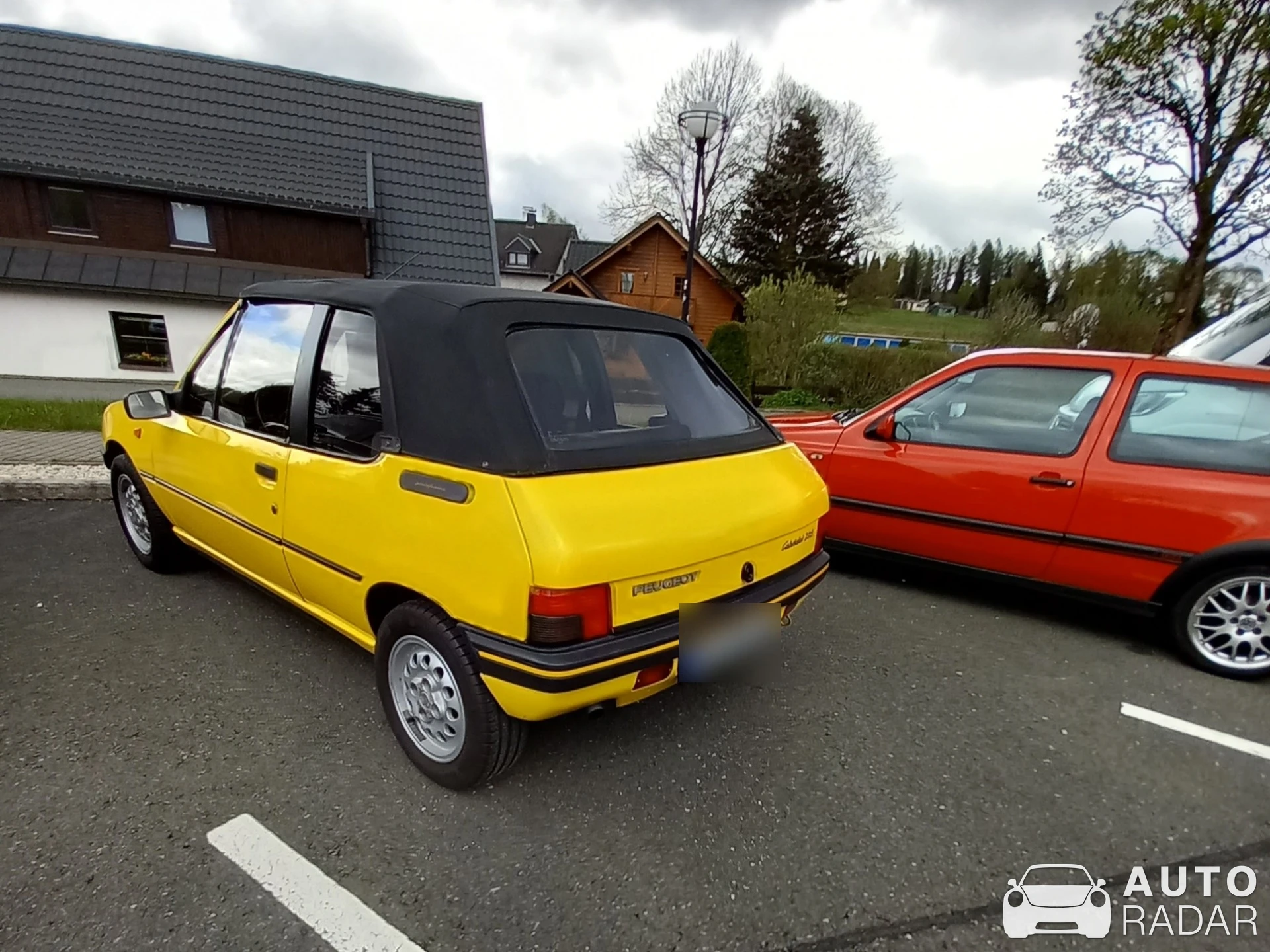 Peugeot 205 Rallye spotted in Tři Sekery