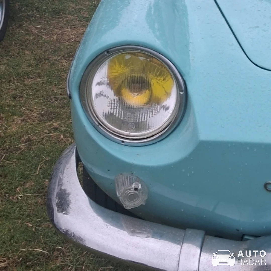 Renault Caravelle spotted in Alimos