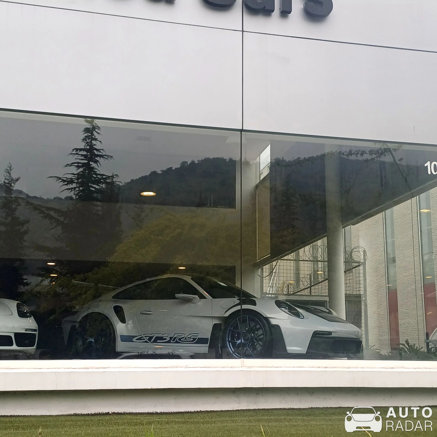 Porsche 992 GT3 RS MkI spotted in Lo Barnechea, Chile