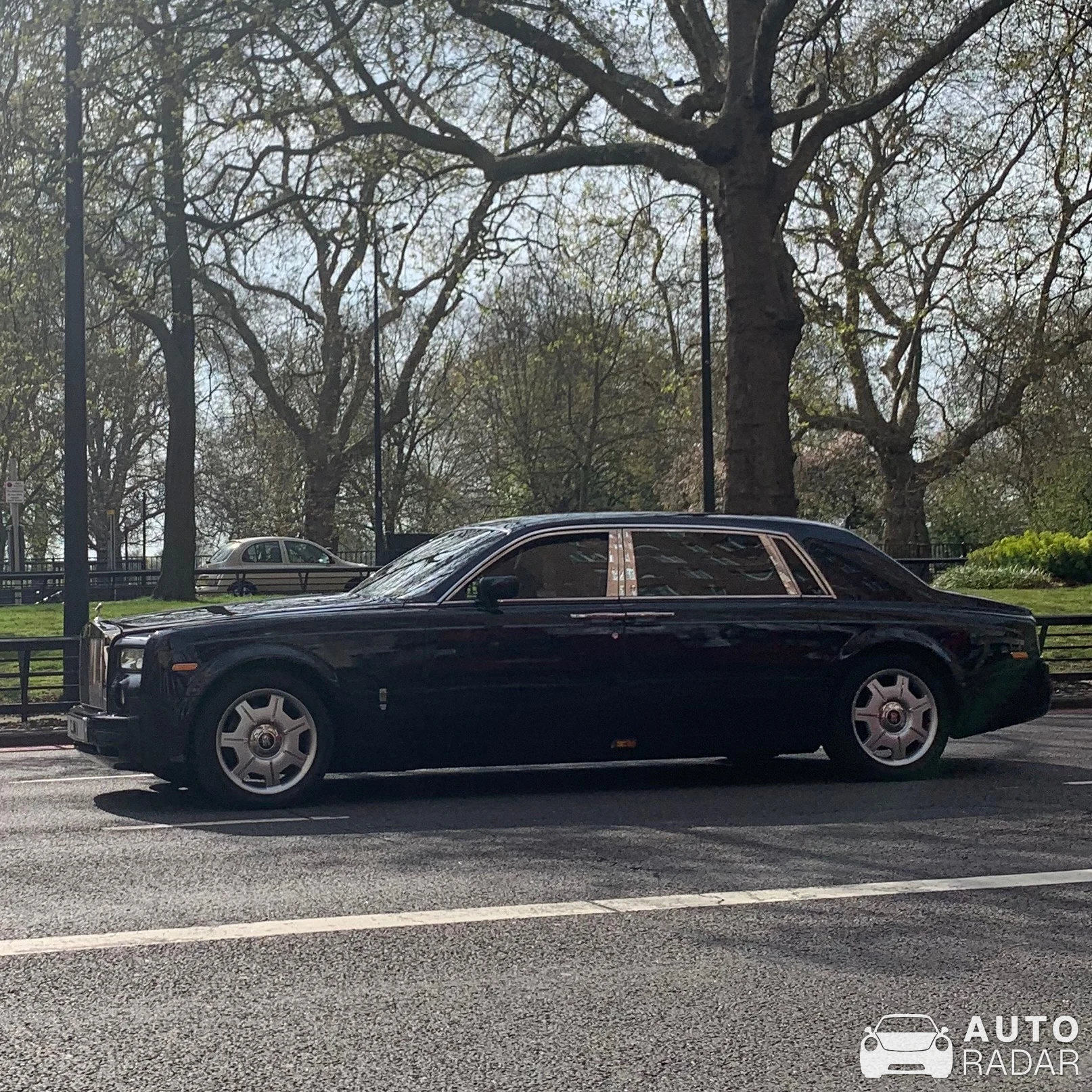 Rolls-Royce Phantom VIII EWB Series II spotted