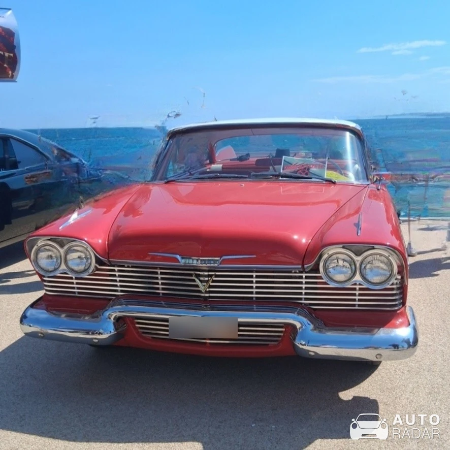 Plymouth Fury spotted in Alimos