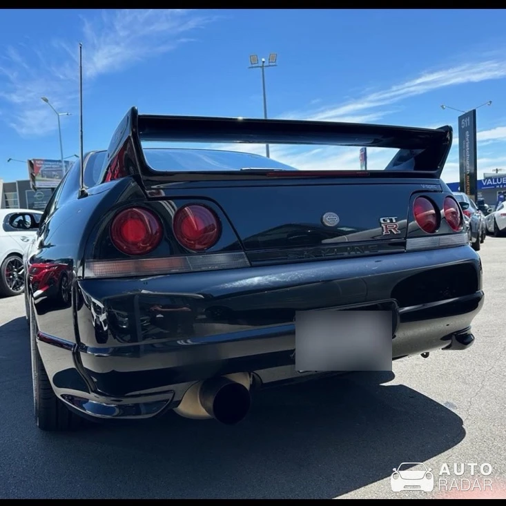 Nissan Skyline R33 V-Spec spotted in Silverdale