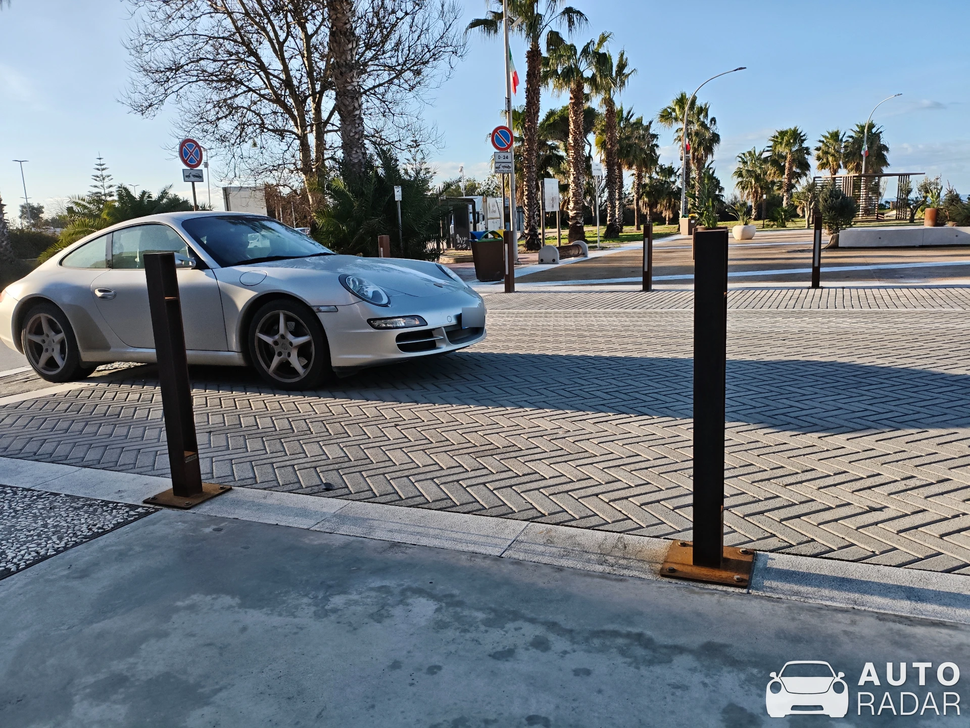 Porsche 997 Carrera S spotted in Marsala, Italy