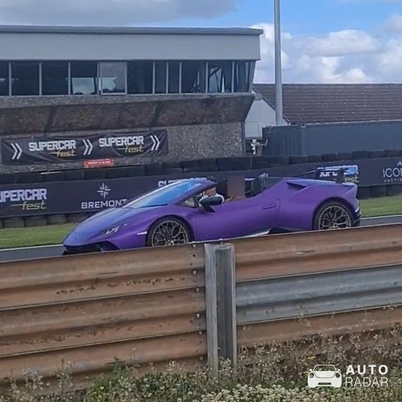 Lamborghini Huracán LP640-4 Performante Spyder spotted in Leicestershire, United Kingdom