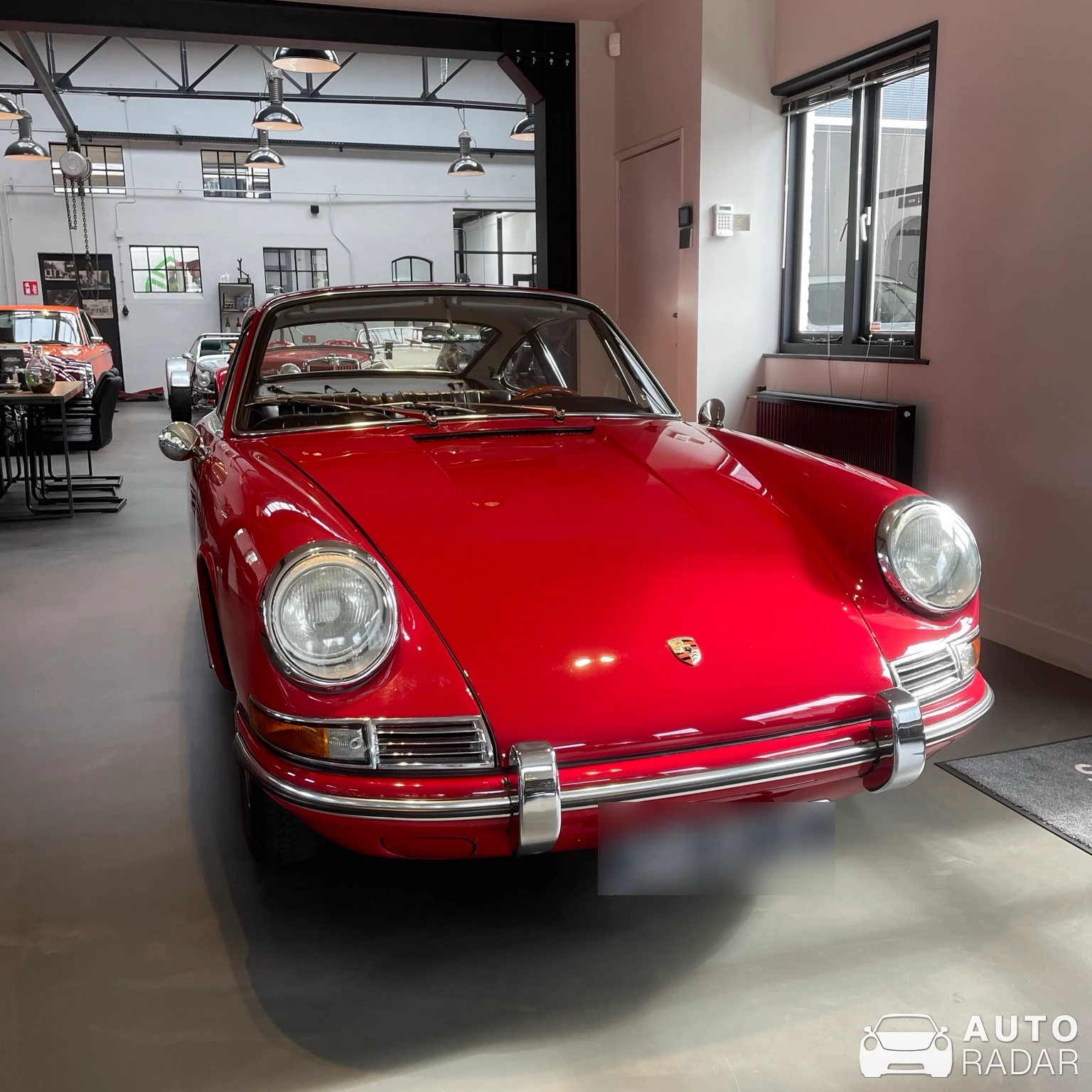 Porsche 901 spotted in Nieuw-Amsterdam