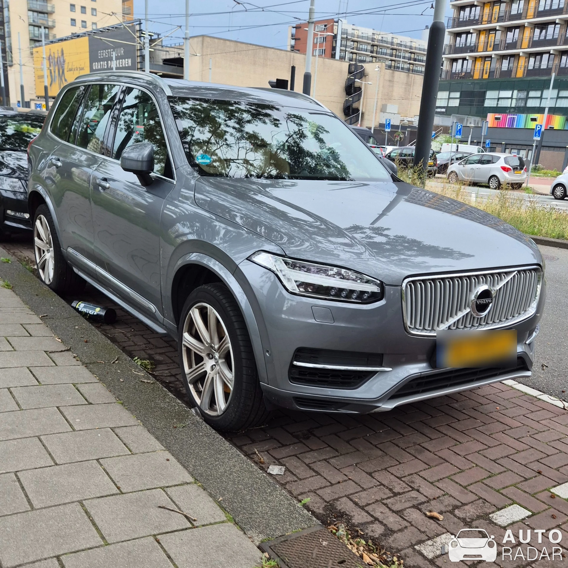Volvo XC90 spotted in Amsterdam