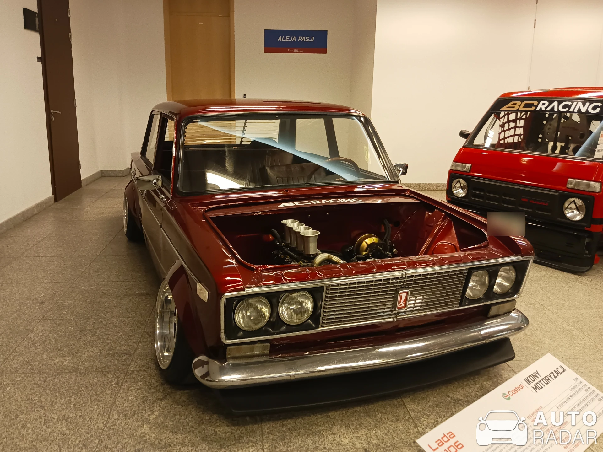 Lada 2106 spotted in Warszawa