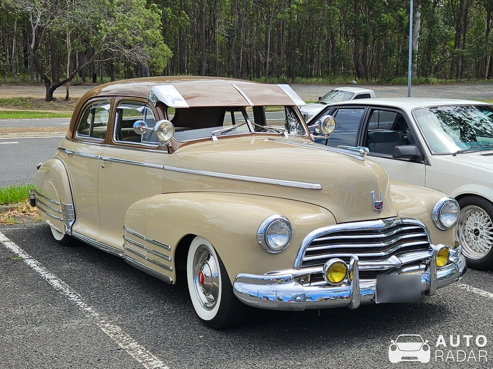 Chevrolet Fleetline Sportmaster spotted in Brisbane