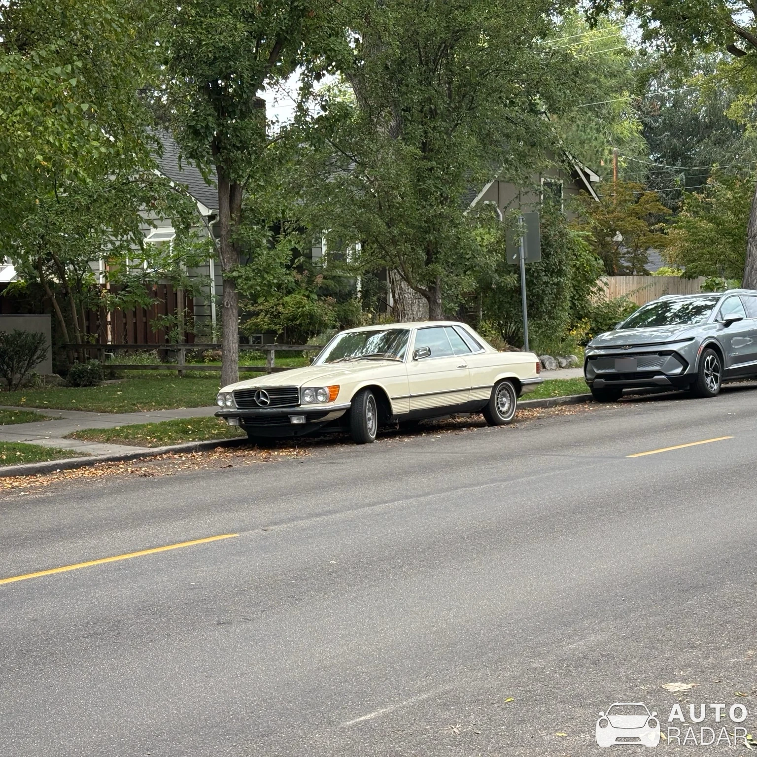 Mercedes-Benz SL-Klasse R107 spotted in Boise