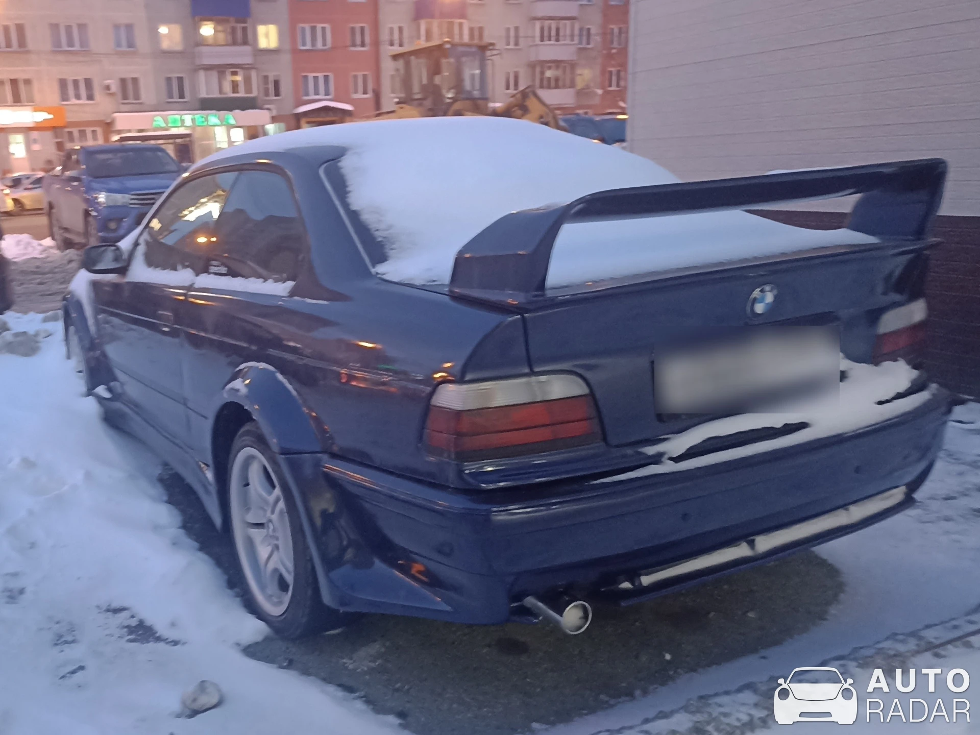 BMW 3 Series E36 spotted in Yuzhno-Sakhalinsk, Russia
