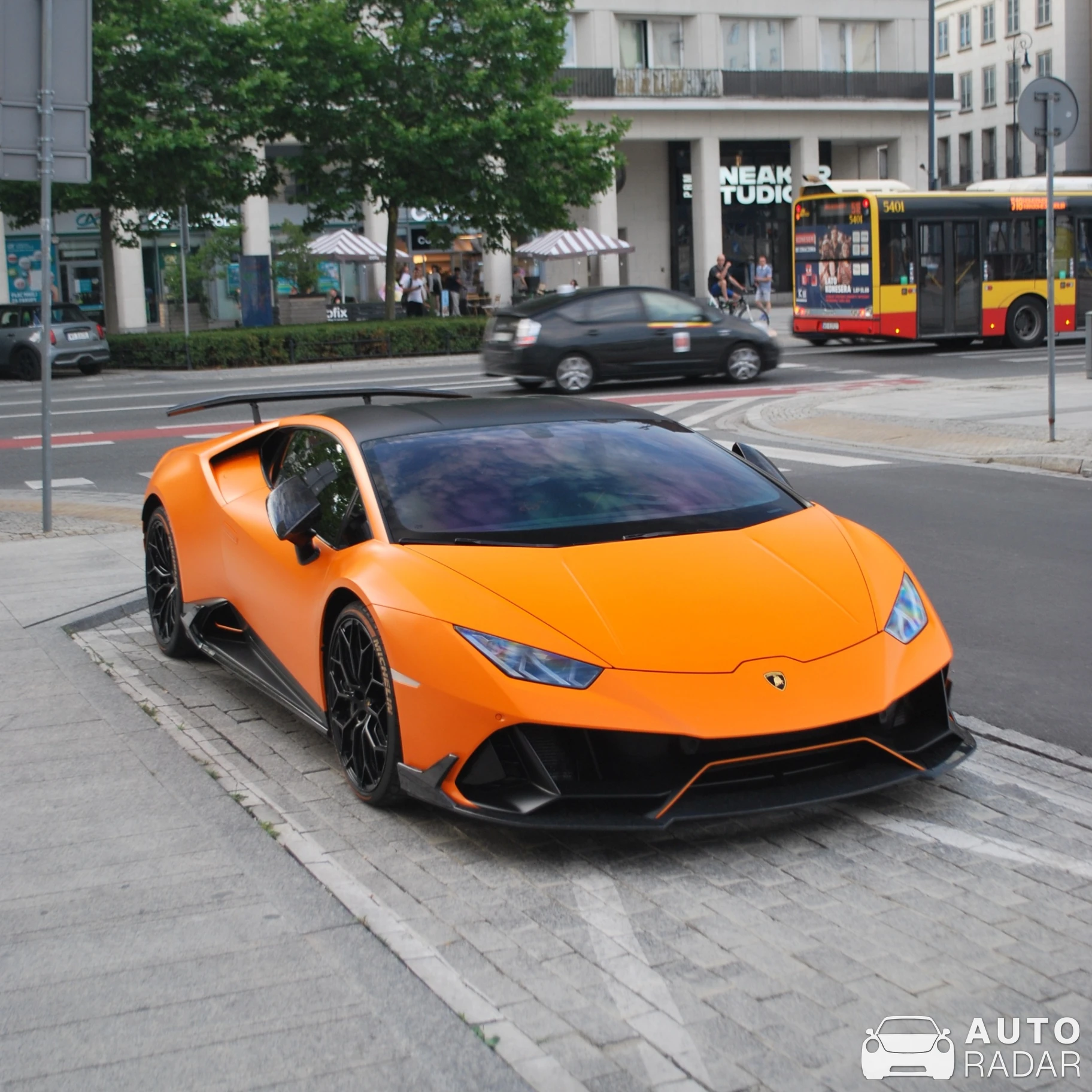 Lamborghini Huracán LP640-4 EVO spotted in Warszawa, Poland