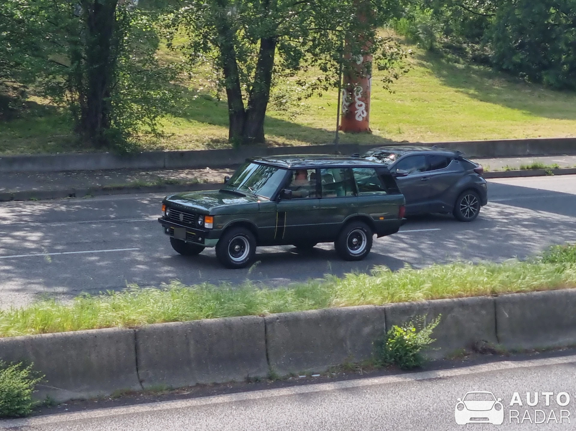 Land Rover Range Rover Vogue spotted in Milano