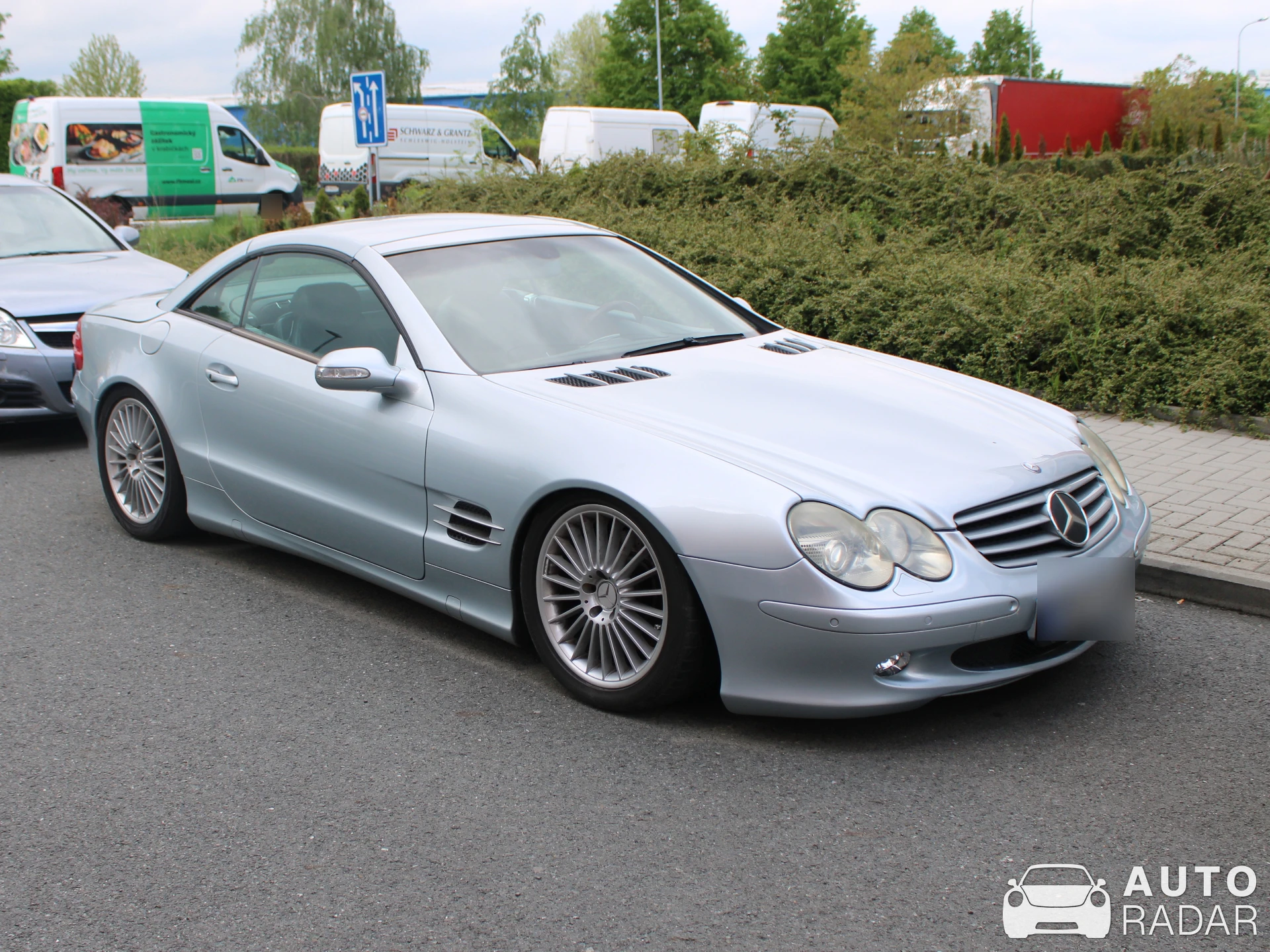 Mercedes-Benz SL 65 AMG R230 spotted in Karlštejn