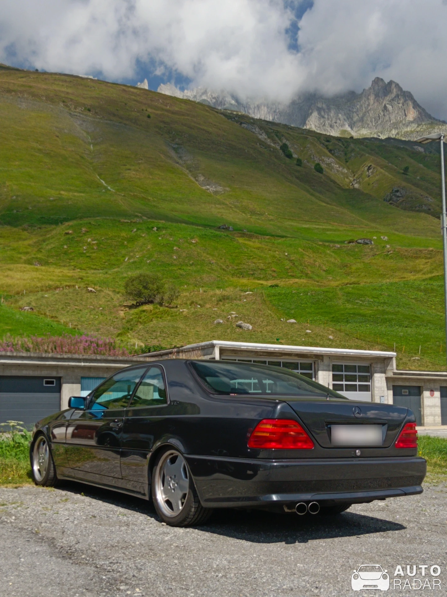 Mercedes-Benz SL 600 R230 spotted