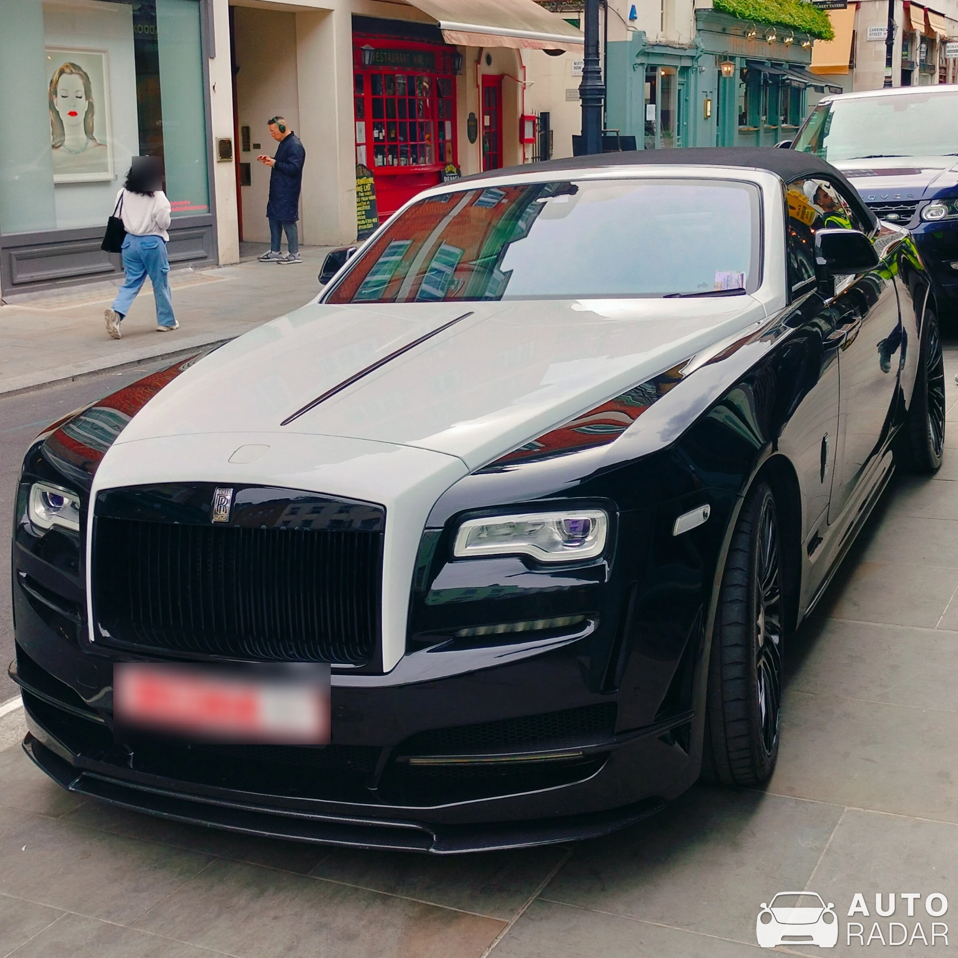 Rolls-Royce Dawn Mansory spotted in London