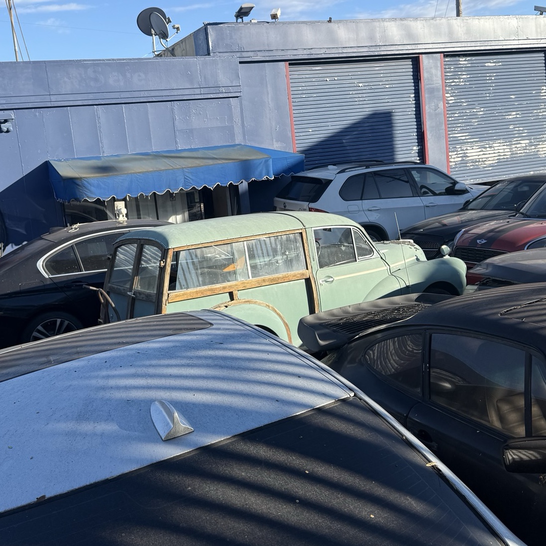 Morris Minor Traveller