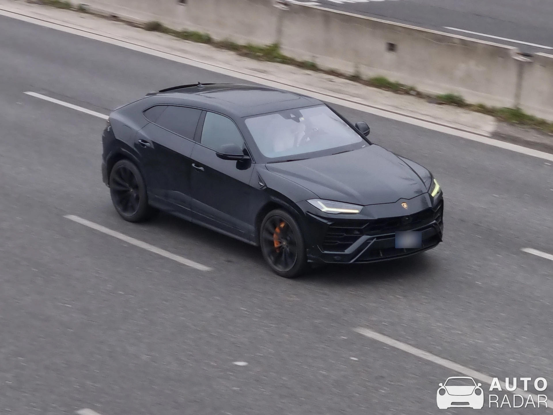 Lamborghini Urus spotted in Milano, Italy