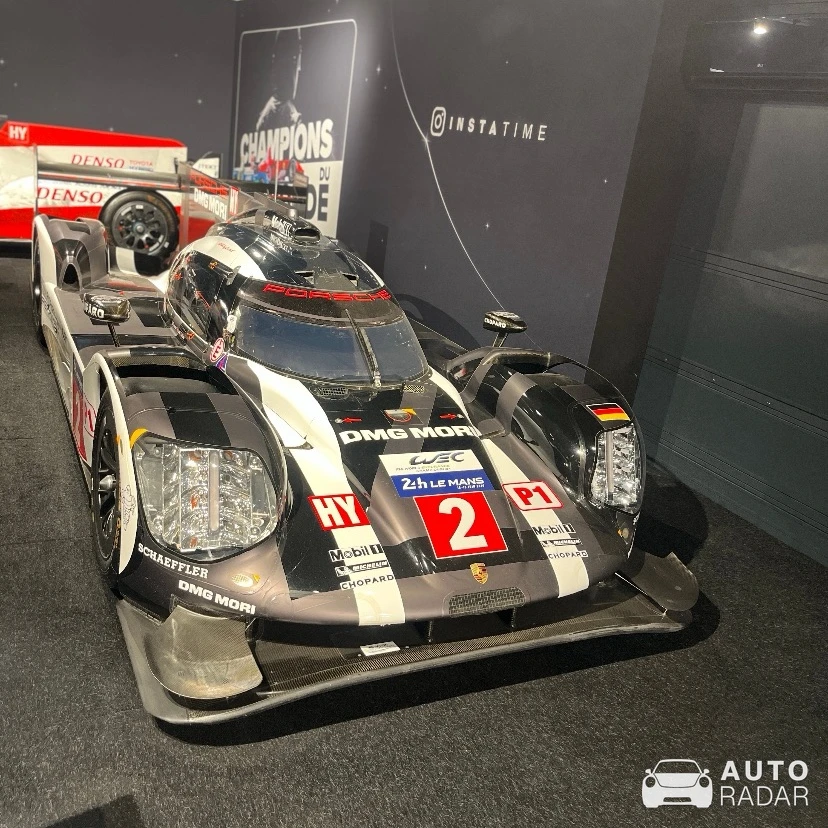Porsche 919 Hybrid spotted in Romanel-sur-Lausanne, Suisse