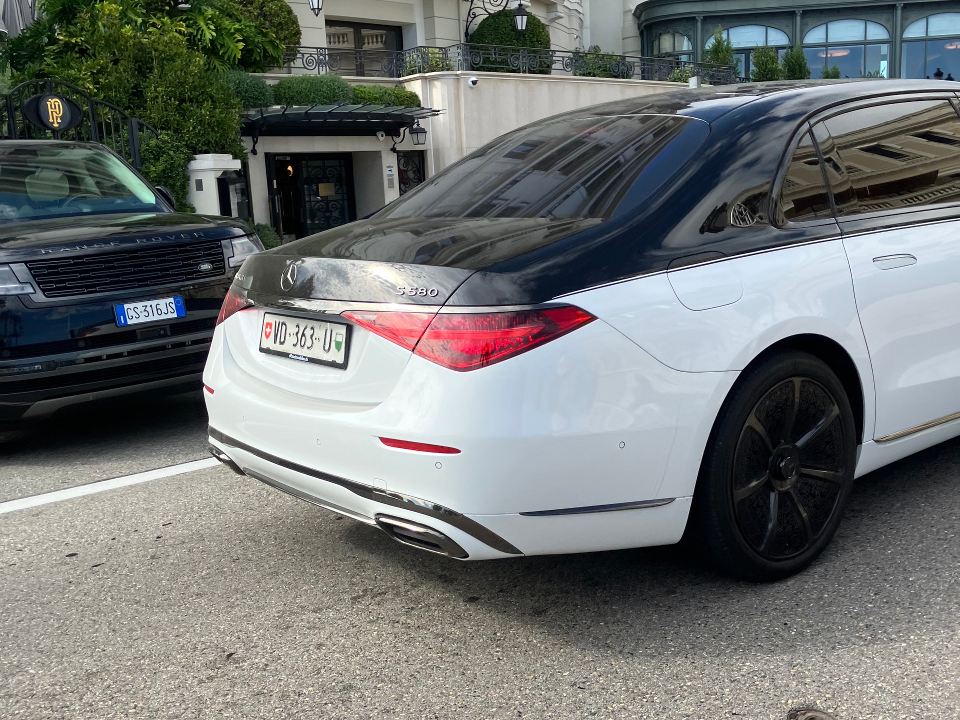 Mercedes-Maybach S 680 Night Series