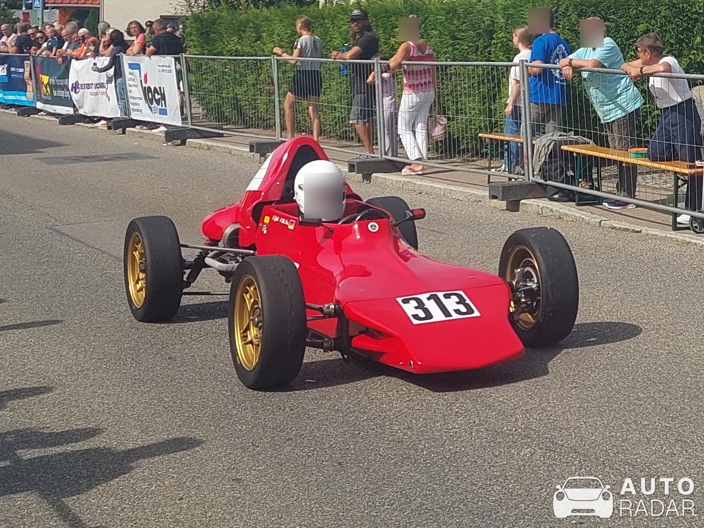 Van Diemen RF82 spotted