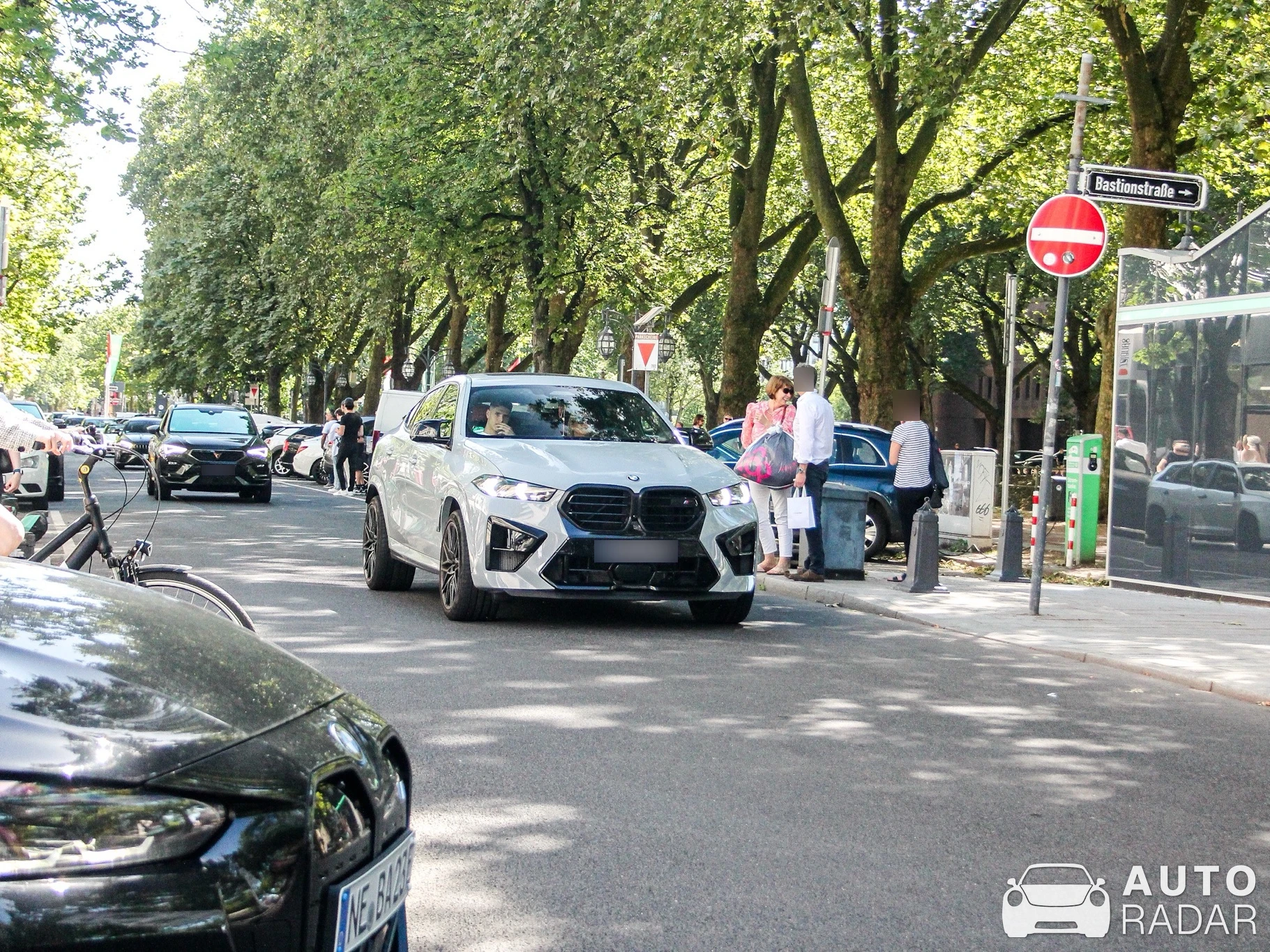 BMW X6 M F96 Competition 2024 spotted in Düsseldorf, Duitsland