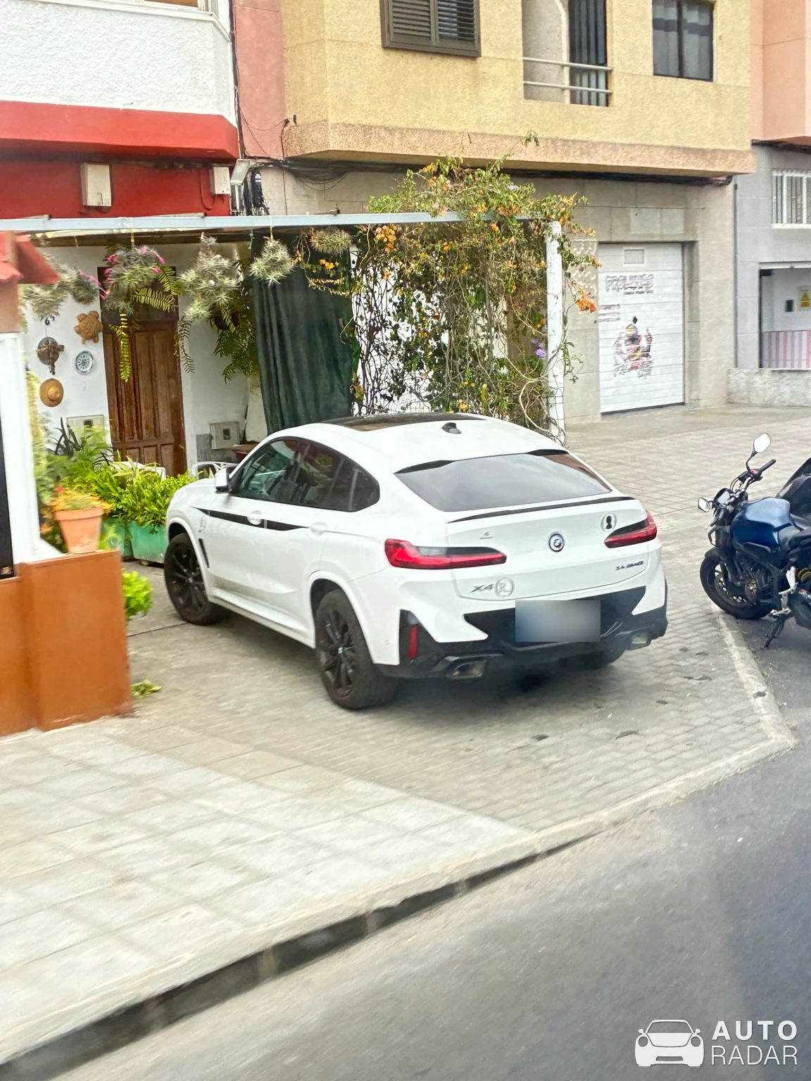 BMW X4 M35i F26 spotted in Las Palmas de Gran Canaria