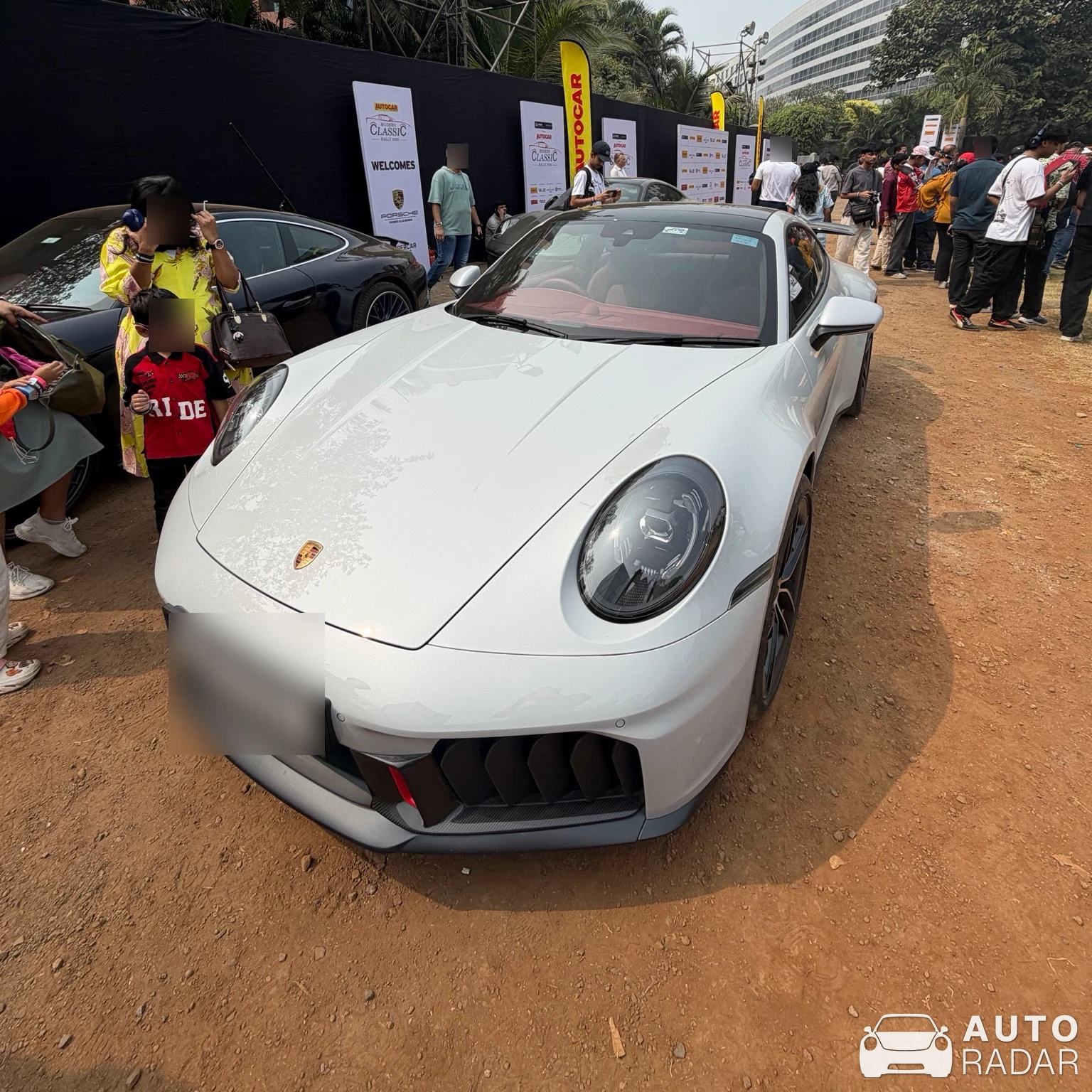 Porsche 991 GT3 MkII spotted in Mumbai, India