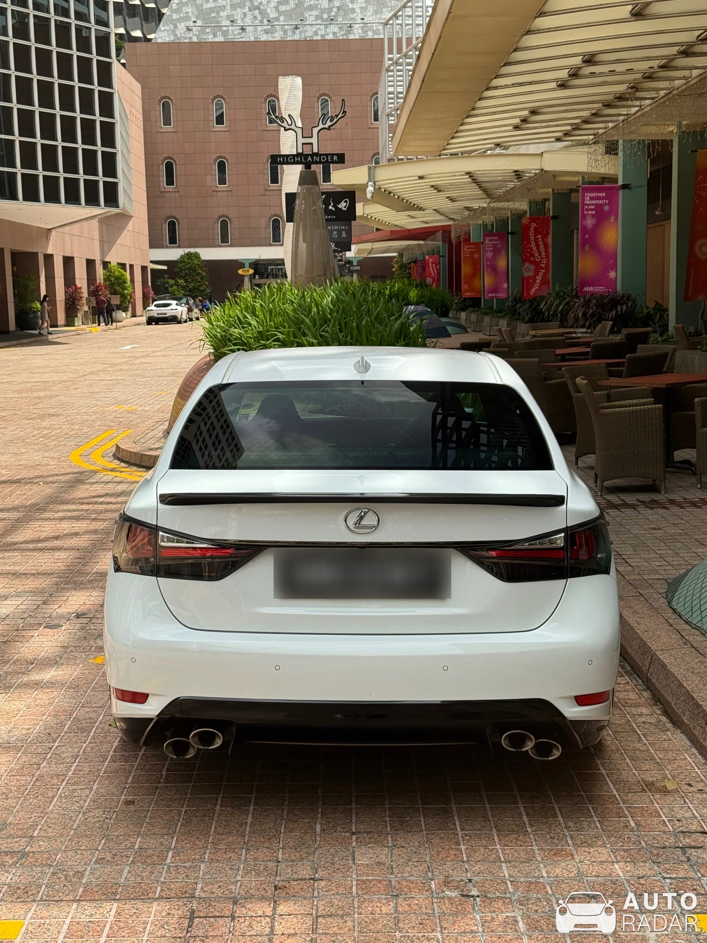 Lexus GS-F 2016 spotted in Singapore