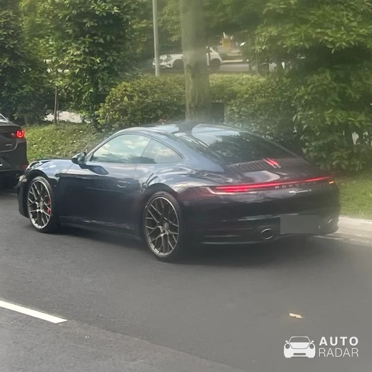 Porsche 992 Carrera S MkI spotted in Singapore, Singapore