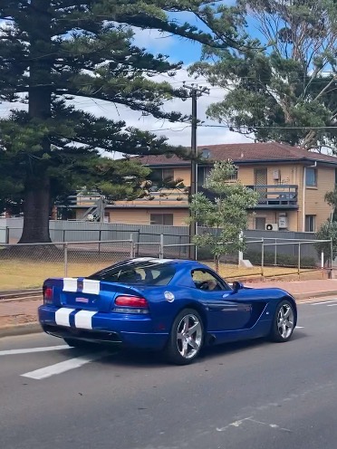 Dodge Viper SRT-10