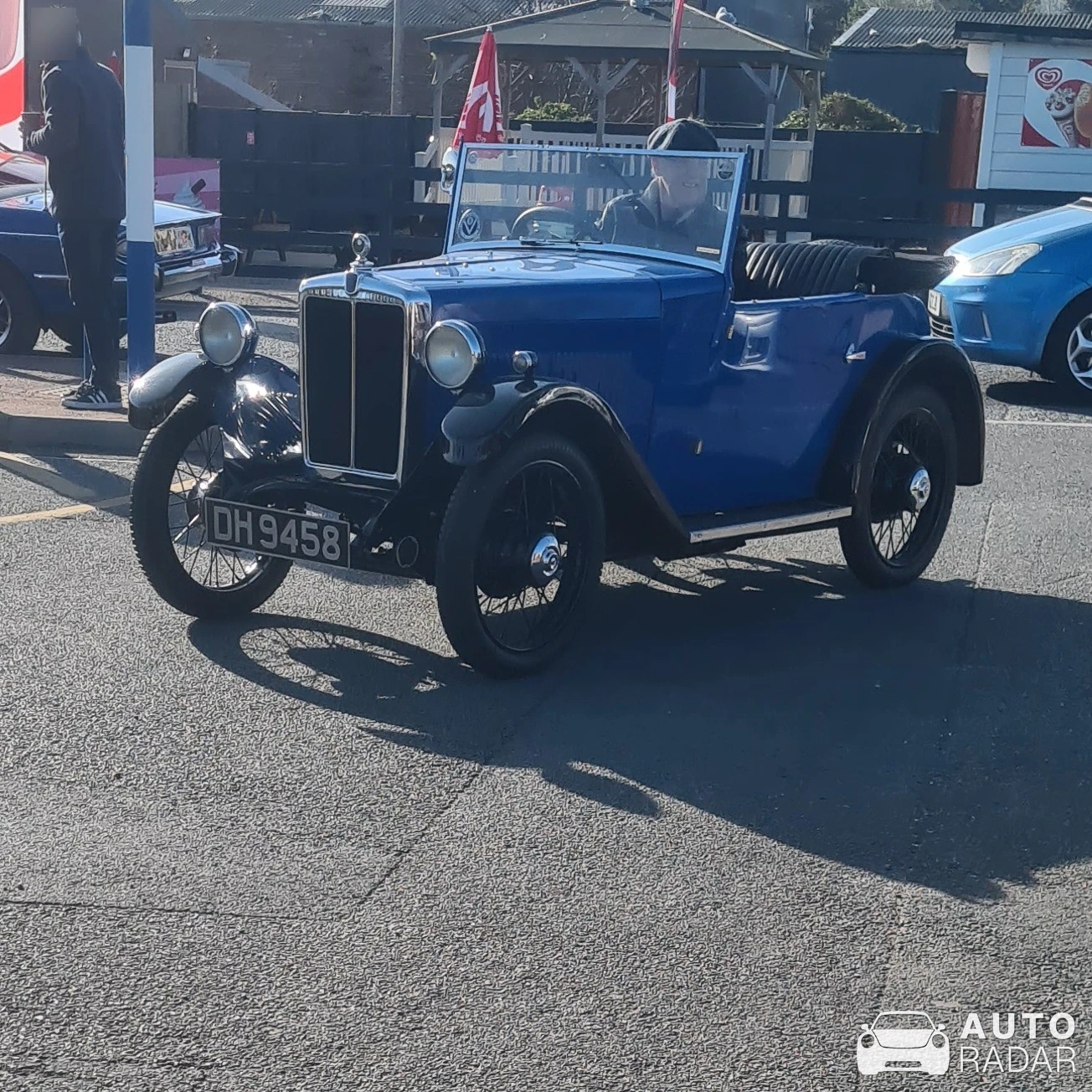 Morris Minor MM spotted