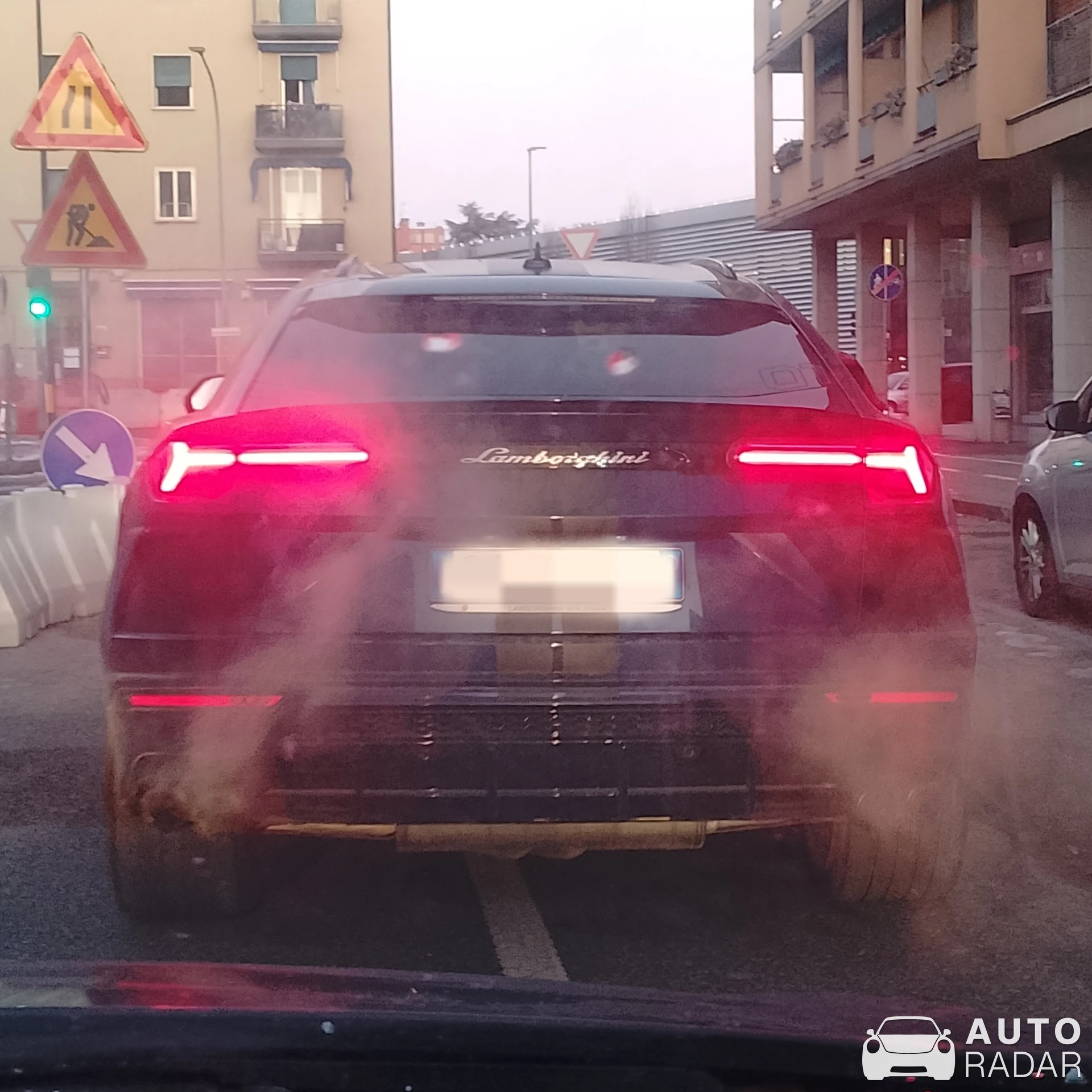 Lamborghini Urus Performante spotted in Bologna, Italy