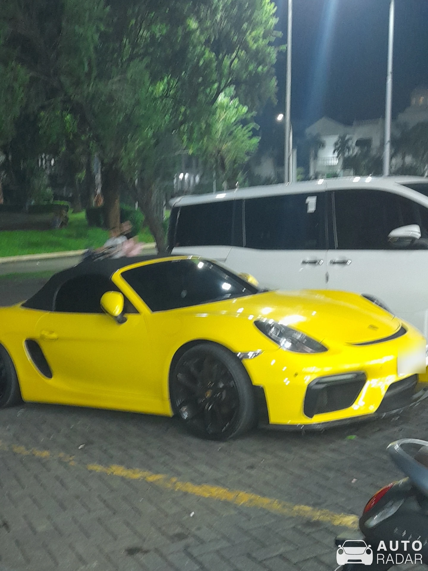 Porsche 981 Boxster spotted in Bogor