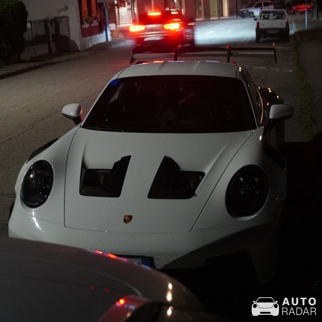 Porsche 992 GT3 RS MkI spotted in Lignano Sabbiadoro
