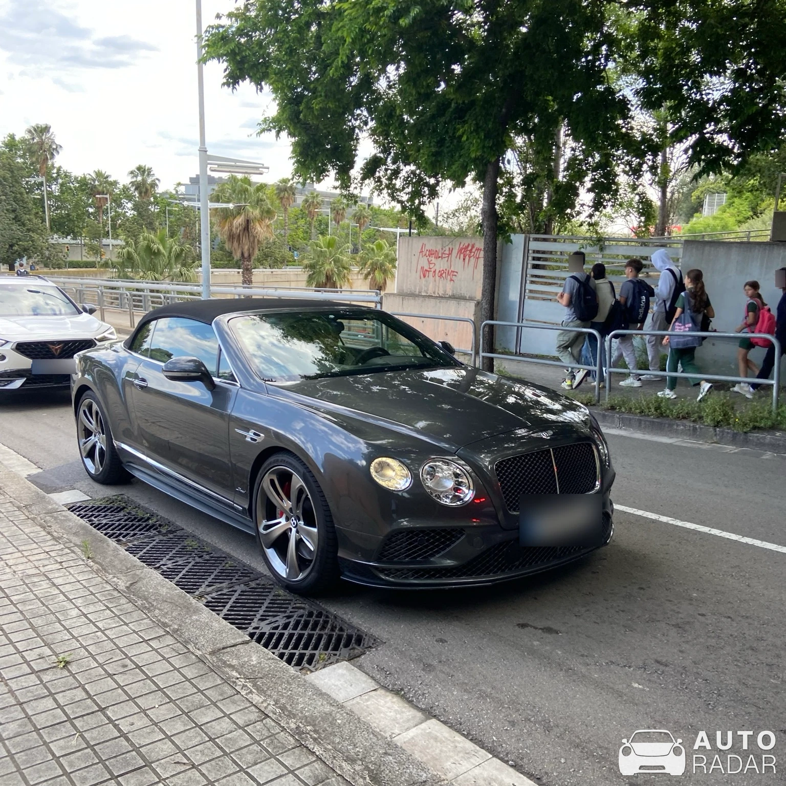 Bentley Continental GTC V8 S 2016 spotted in Barcelona