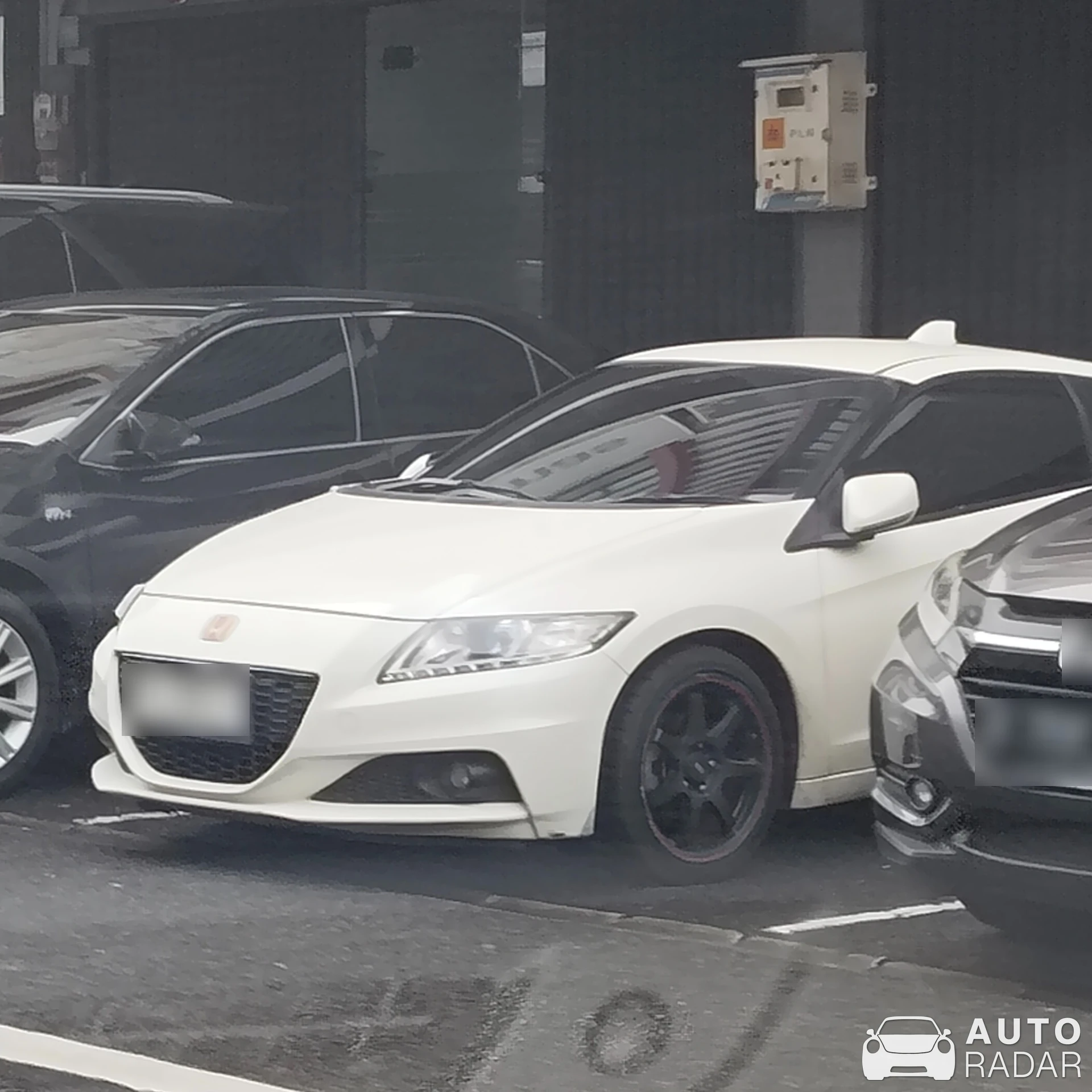 Honda CR-Z spotted in Tangerang, Indonesia